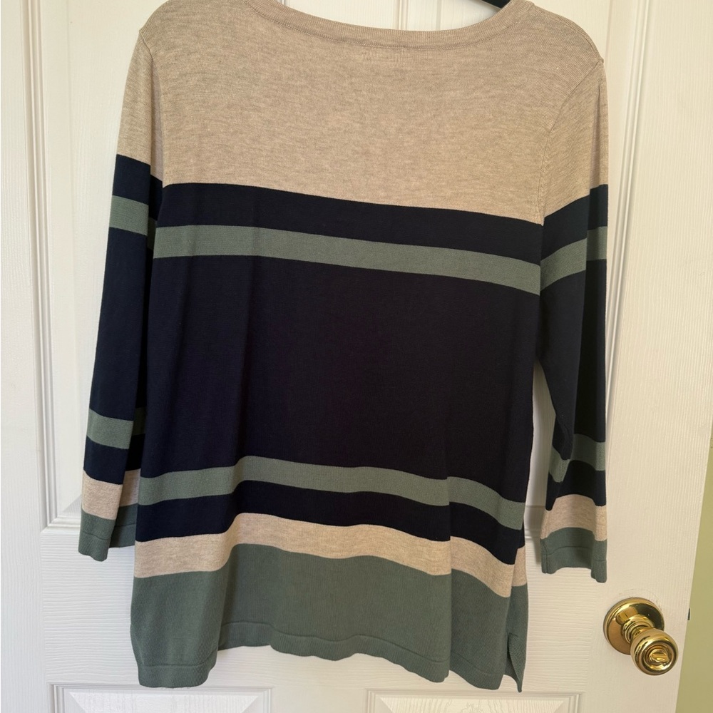Liz Claiborne Navy and Beige Striped Long Sleeve Tee - Picture 2 of 3